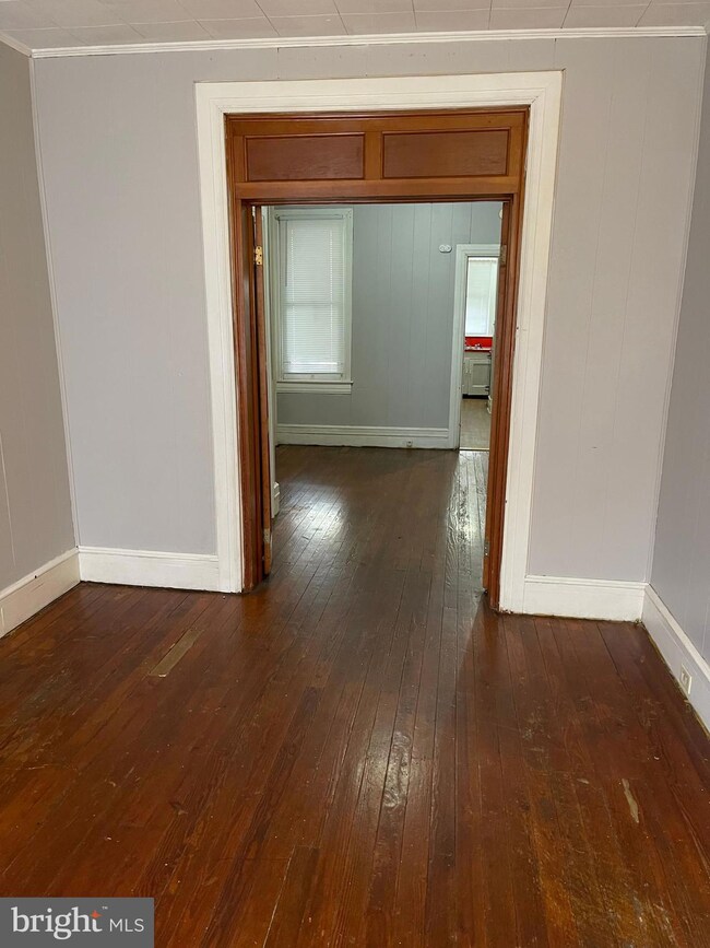 334 N Beaver St unit 1ST FLOOR, York, PA 17401 - photo 2