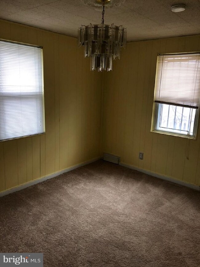 2701 Ellicott Dr, Baltimore, MD 21216 - photo 5