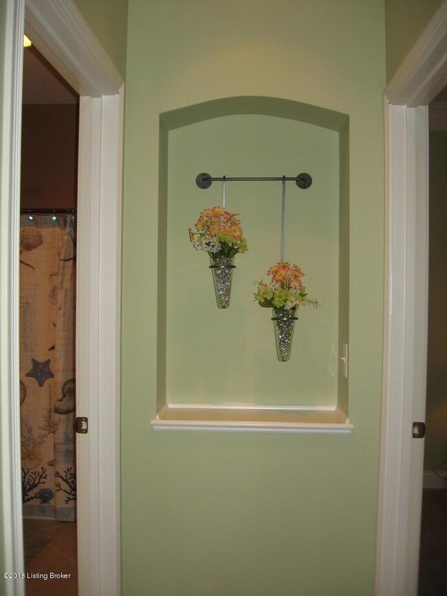 3216 Brittany Pointe Ln unit 3216, Louisville, KY 40220 - photo 3