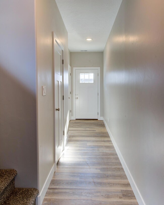 3186 W 1675 N #C -12