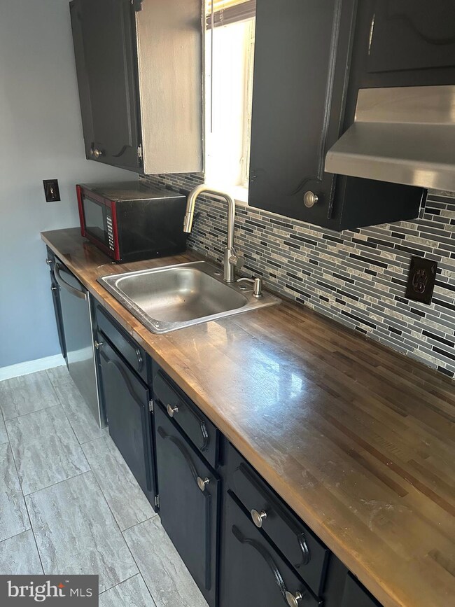 5705 Euclid St, Cheverly, MD 20785 - photo 3