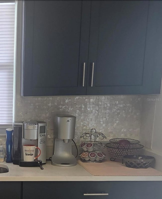 3288 Lake Bayshore Dr unit 523, Bradenton, FL 34205 - photo 2