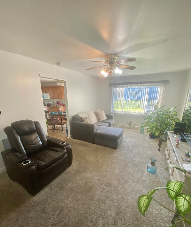 3660 177th St, Country Club Hills, IL 60478 - photo 3