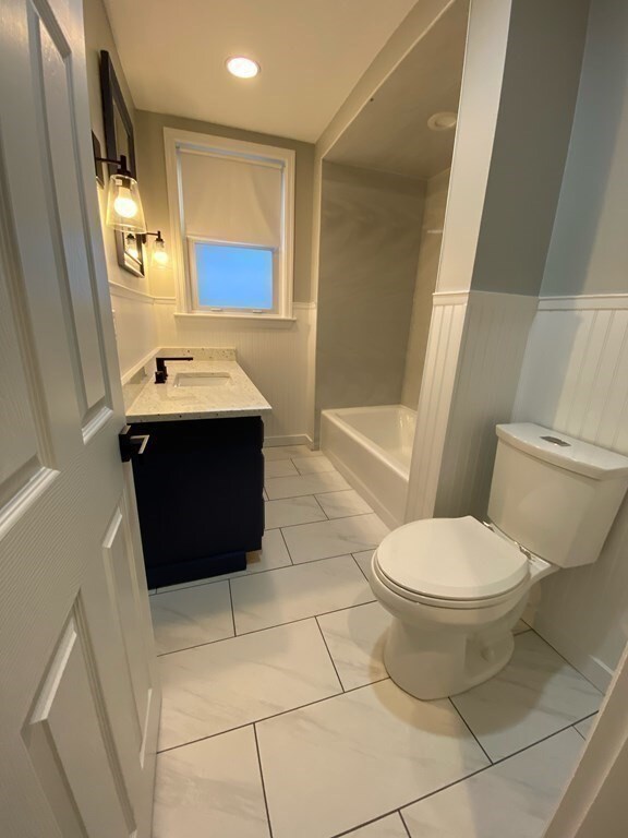 1105 Saratoga St unit 1, Boston, MA 02128 - photo 4