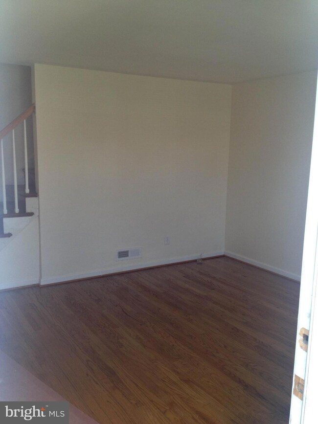 4011 Elmora Ave, Baltimore, MD 21213 - photo 2