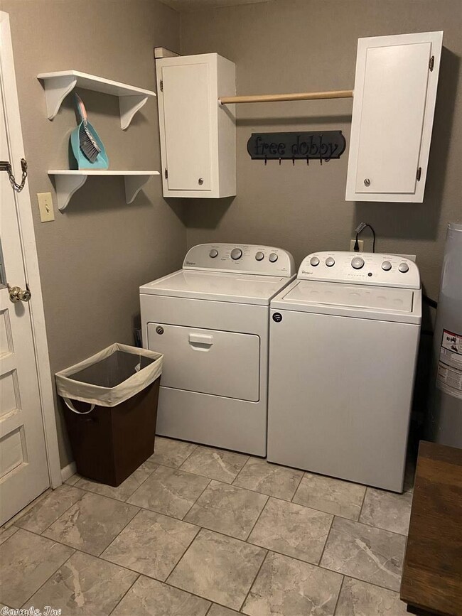 2109 Broadview Ave, Conway, AR 72034 - photo 6