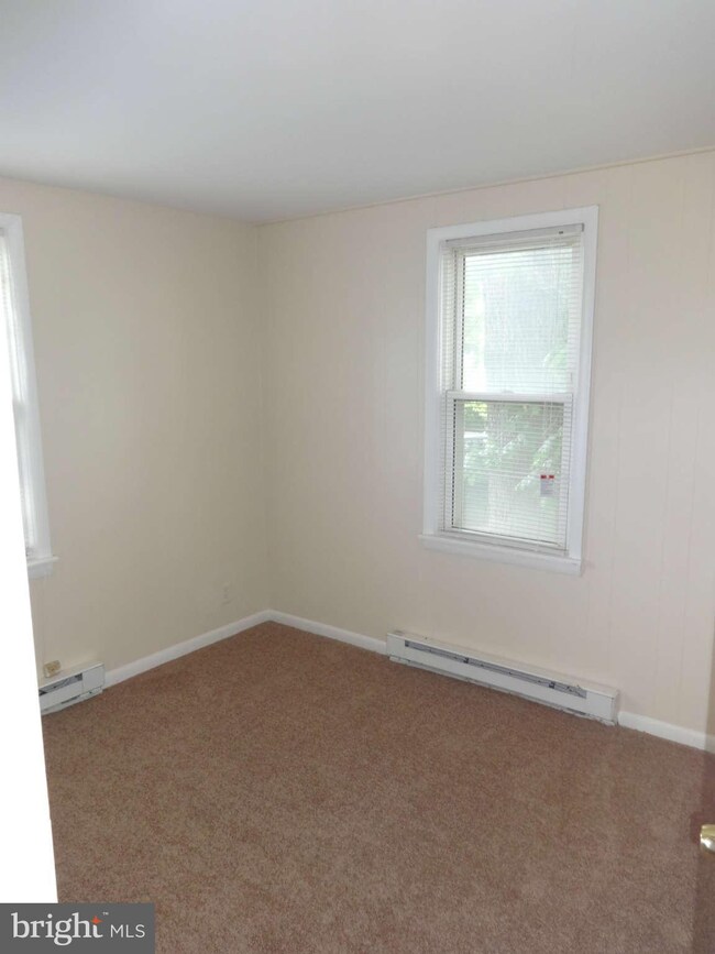 17 9th Ave NW unit B, Glen Burnie, MD 21061 - photo 6