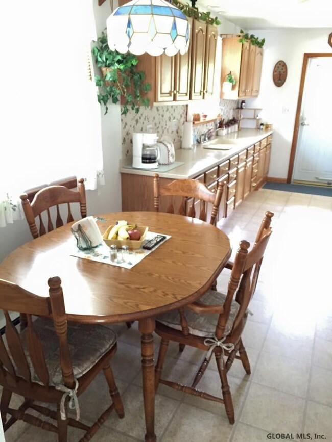 36 121st St, Troy, NY 12182 - photo 6