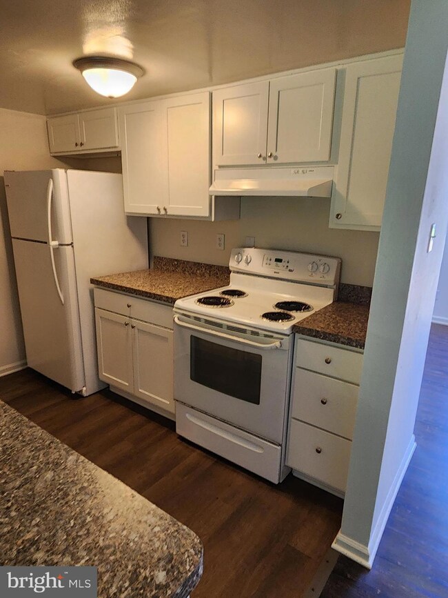 425 Strathaven Ct, Newark, DE 19702 - photo 5