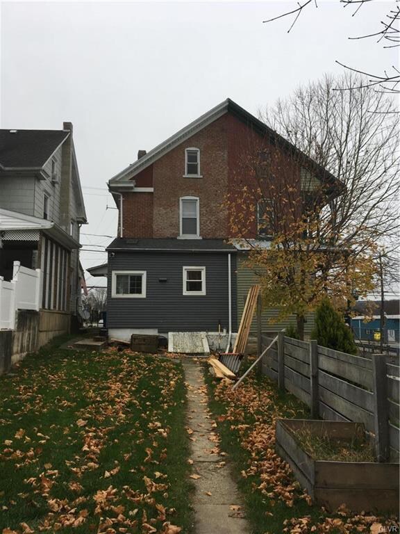 127 Main St, Walnutport, PA 18088 - photo 2