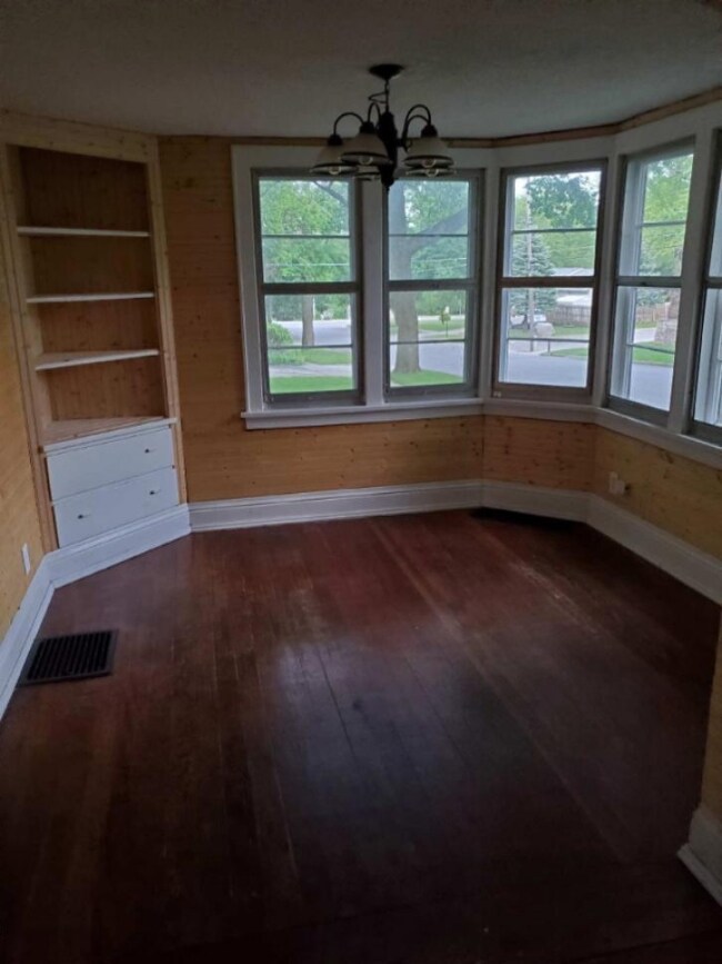 38B9CDE2-DA40-4C7F-B685-1C1EDC8FF4D8