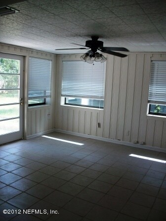 4532 Ish Brant Rd W, Jacksonville, FL 32210 - photo 3