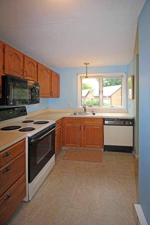 575 Bridge Rd unit 11-2, Northampton, MA 01062 - photo 6