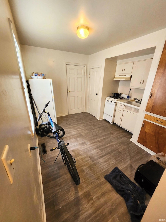 708 Columbia Ave, Fort Wayne, IN 46805 - photo 7