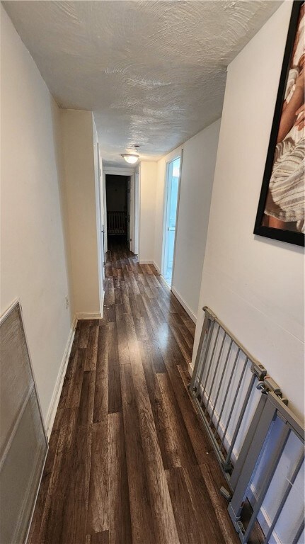 221 Pavilion Ave, Providence, RI 02905 - photo 5