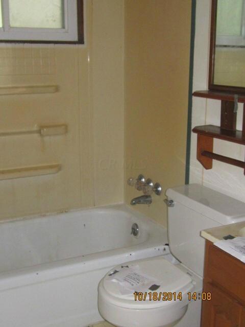 Full Bath