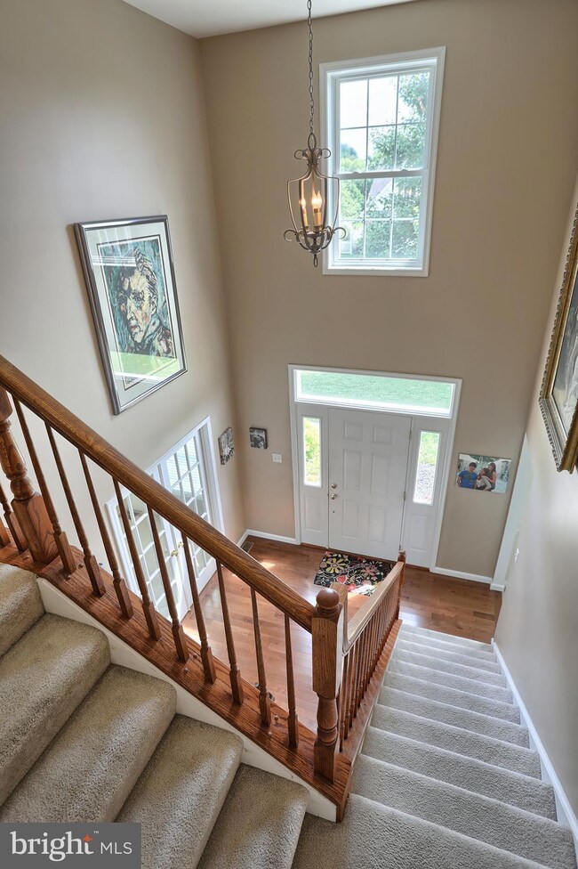 251 Barnwell Ln, Palmyra, PA 17078 - photo 5