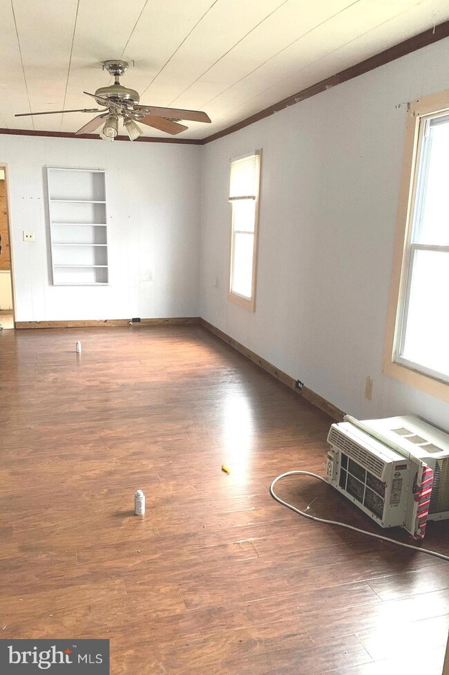 411 Robbins St, Cambridge, MD 21613 - photo 4