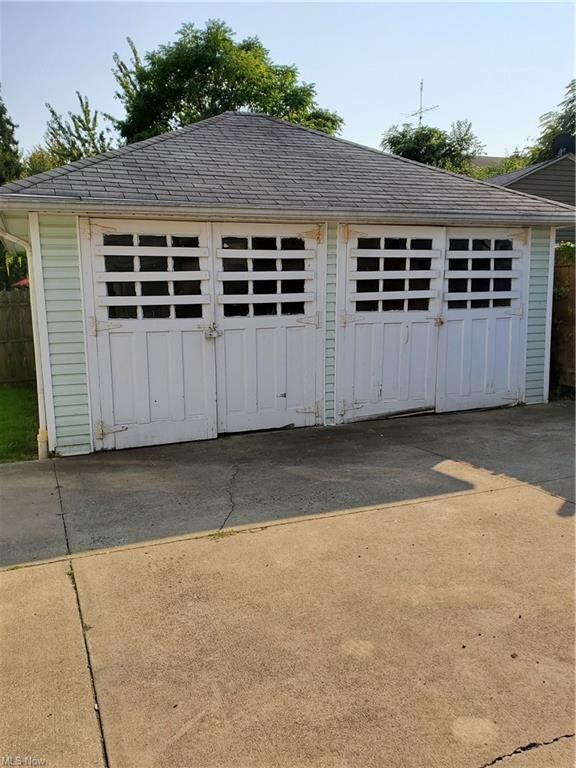 1009 Dartmouth Ave SW, Canton, OH 44710 - photo 5