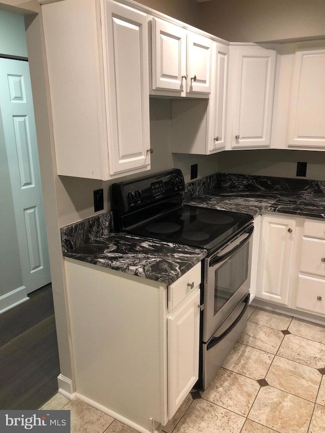 11419 Commonwealth Dr unit 11419, Rockville, MD 20852 - photo 2