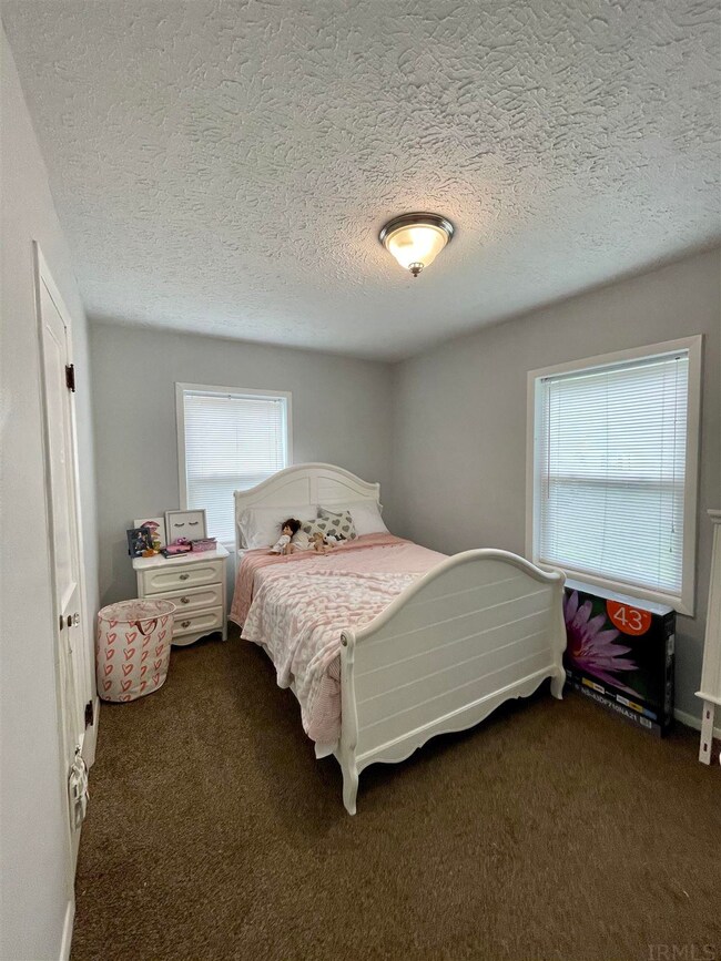 1717 E 20th St, Muncie, IN 47302 - photo 5