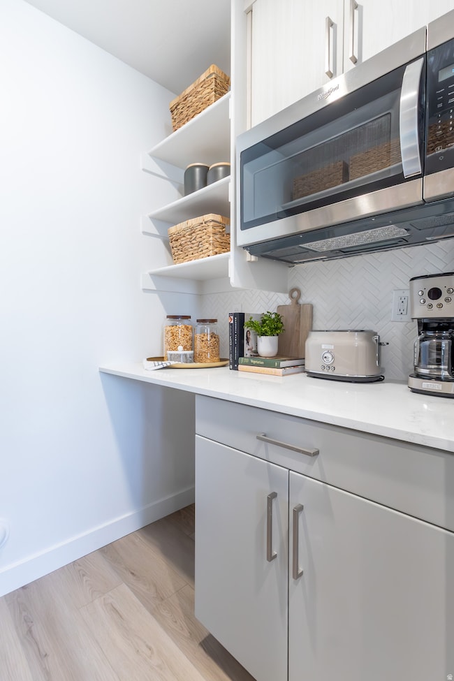 2730 N 2775 W unit 113, Plain City, UT 84404 - photo 4