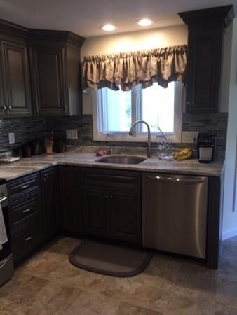 35 Pilgrim Village Rd unit 704, Taunton, MA 02780 - photo 7