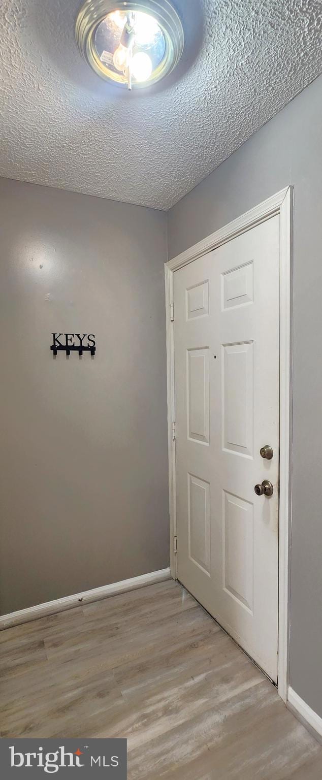 13 Locust Path Ct, Nottingham, MD 21236 - photo 2