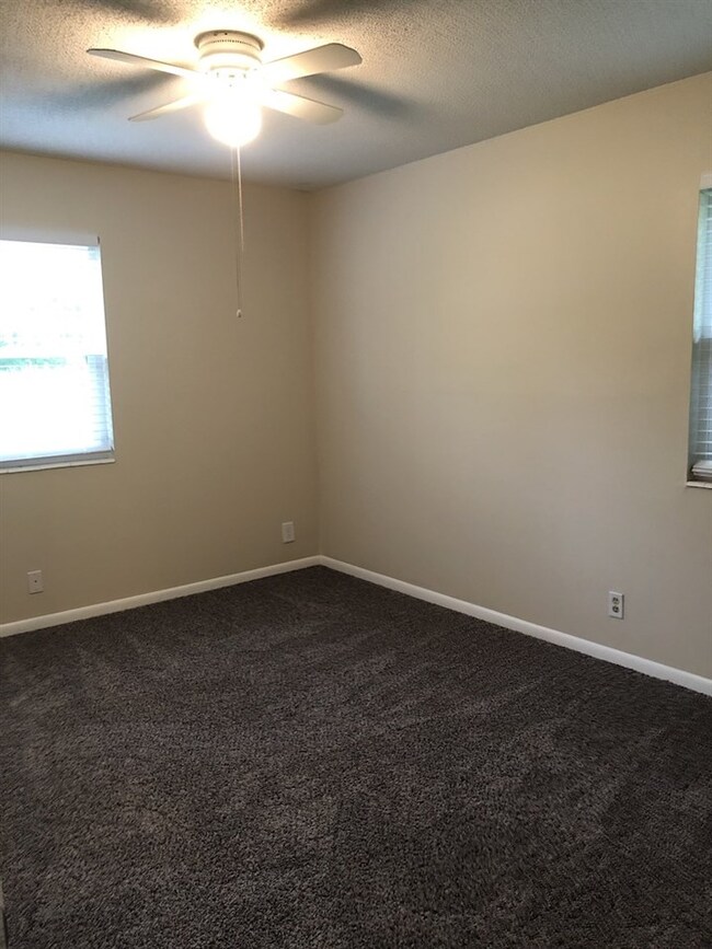 227 Marie Cir, Crawfordville, FL 32327 - photo 7