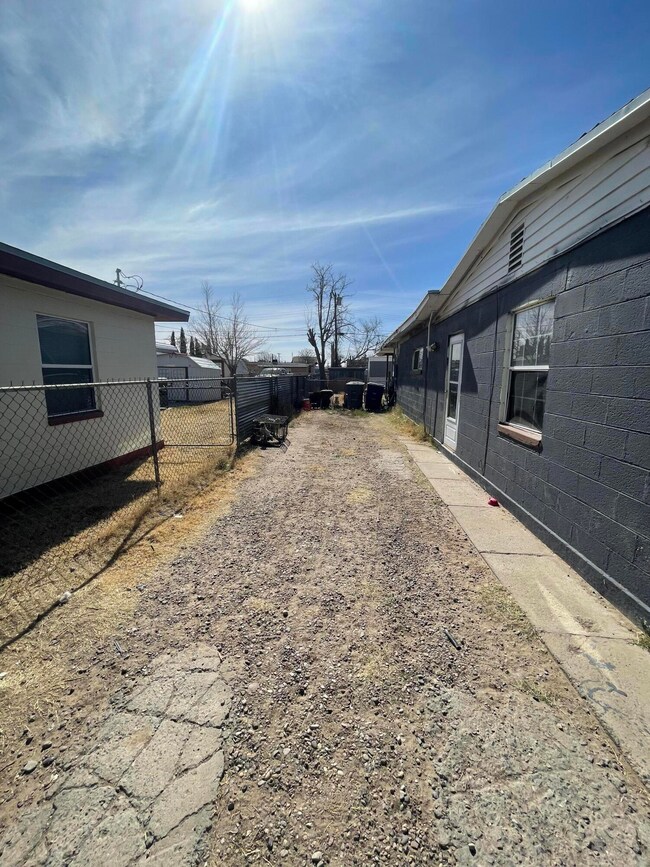 8342 White Rd, El Paso, TX 79907 - photo 2