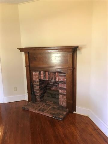 This is the other living room, nice hardwood floor