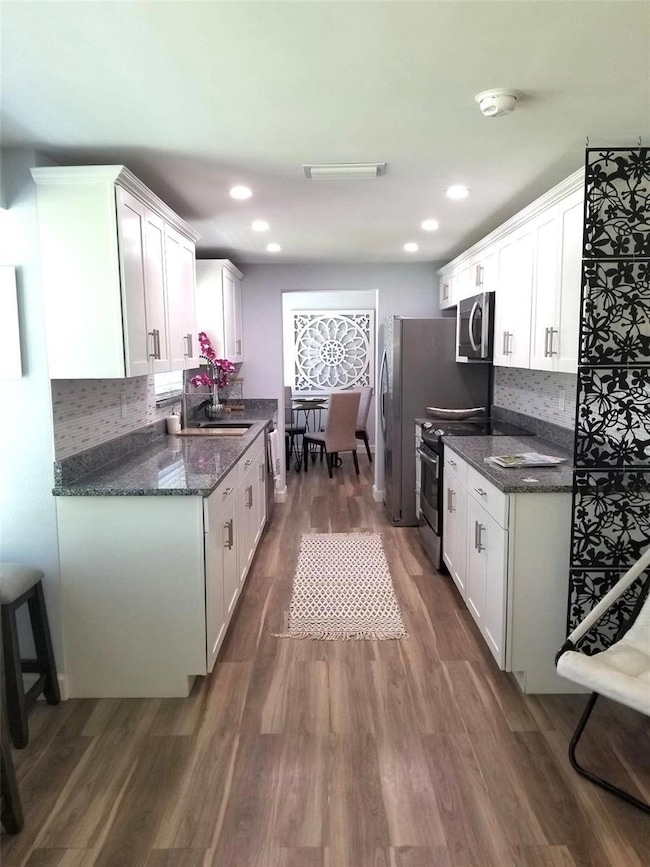 1868 Wharf Rd, Sarasota, FL 34231 - photo 5