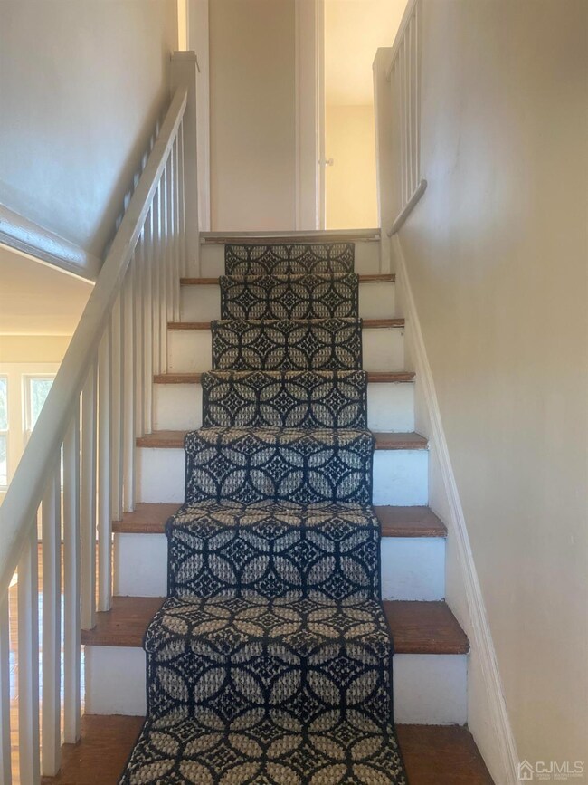 211 Maple Ave, South Plainfield, NJ 07080 - photo 5