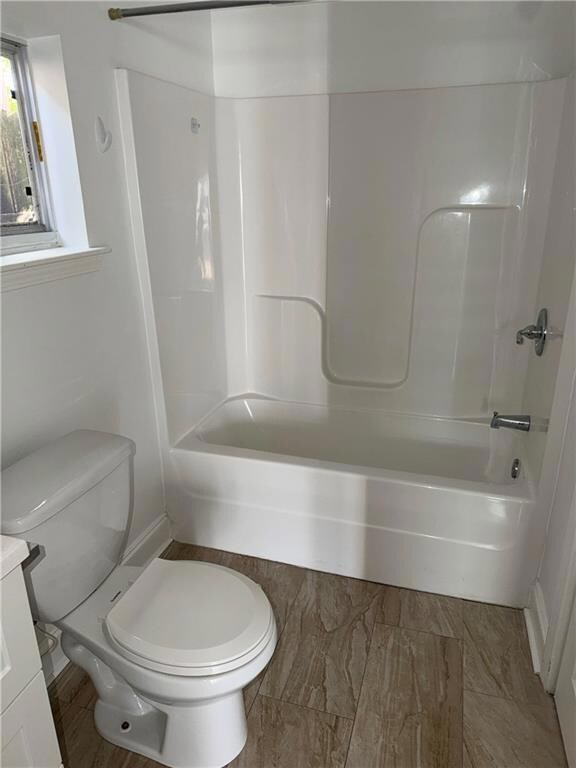 1116 1/2 5th St unit Back, Gretna, LA 70053 - photo 5