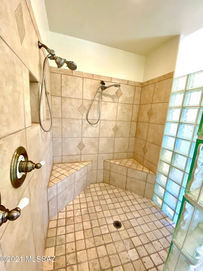 CS 6 - Master Bath