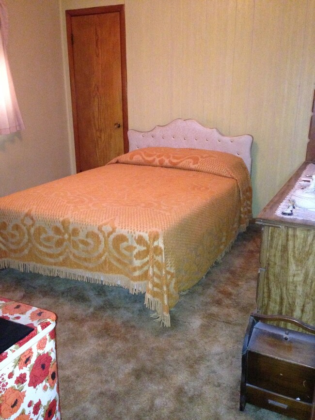 6407 S Lavergne Ave, Chicago, IL 60638 - photo 4