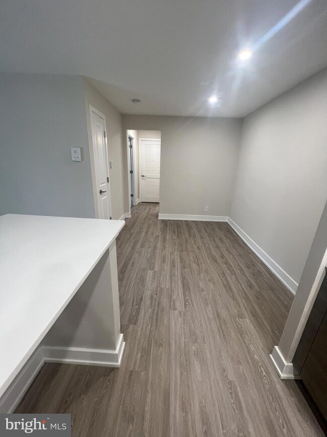 221 Thorn Ln unit 7, Newark, DE 19711 - photo 3