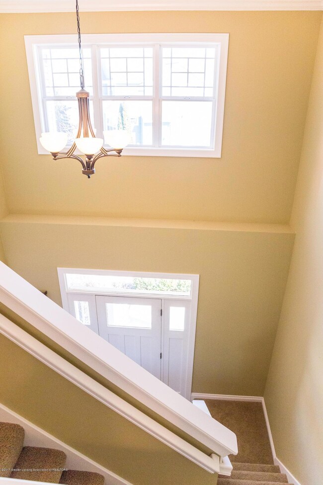 2-Story Foyer