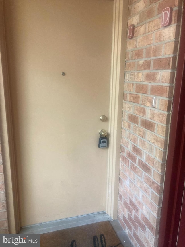 7619 Weather Worn Way unit C, Columbia, MD 21046 - photo 2