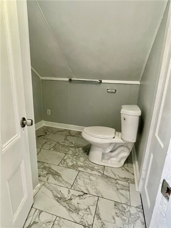 37 Flora St unit 3, Providence, RI 02904 - photo 6