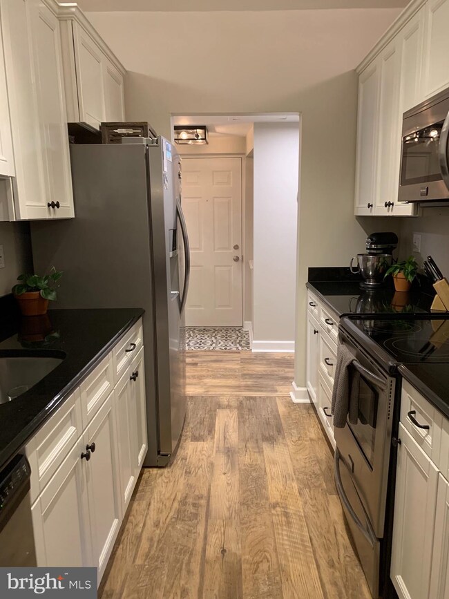 615 3rd St NE unit 1, Washington, DC 20002 - photo 5