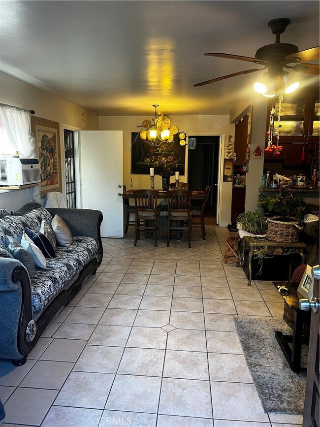 2616 E 131st St, Compton, CA 90222 - photo 3