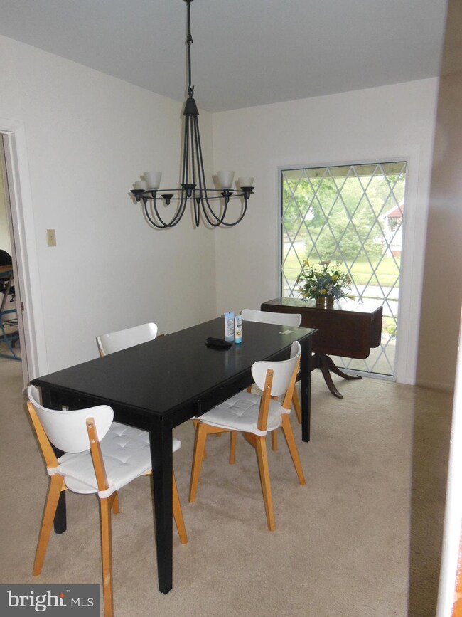 121 E Nicholson Rd, Audubon, NJ 08106 - photo 4