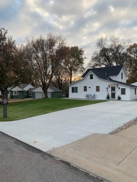 841 5th Ave N, Sauk Rapids, MN 56379 - photo 3