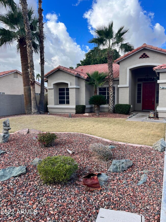 1284 E Tradewind Dr, Gilbert, AZ 85234 - photo 2