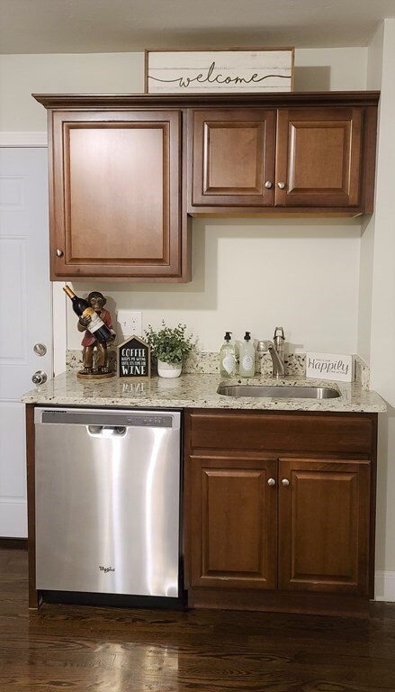 631 Broadway unit 4, Everett, MA 02149 - photo 3