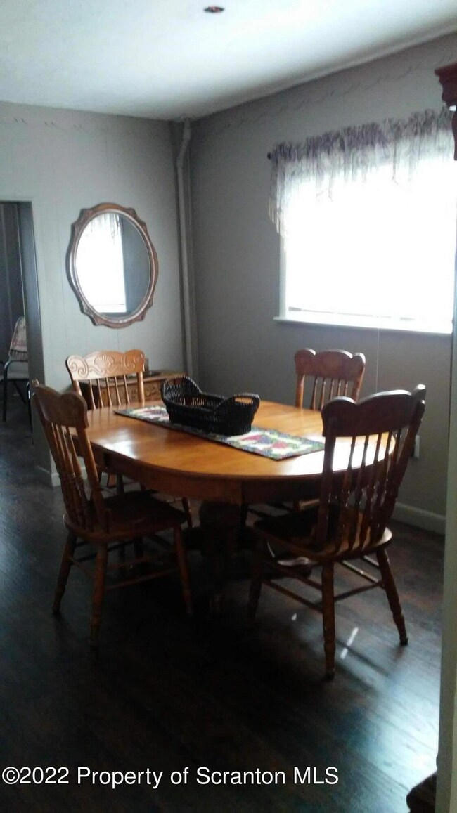 1453 1455 Dartmouth St, Scranton, PA 18504 - photo 3