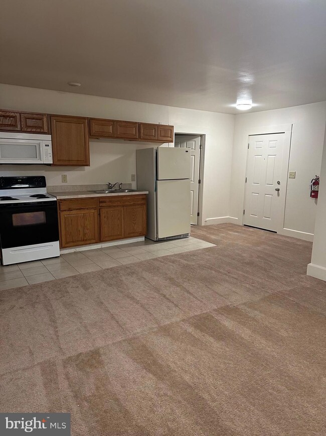 1 Center St unit 5, Port Deposit, MD 21904 - photo 3