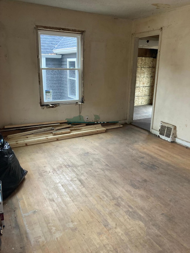 1507 4th Ave SW, Austin, MN 55912 - photo 5