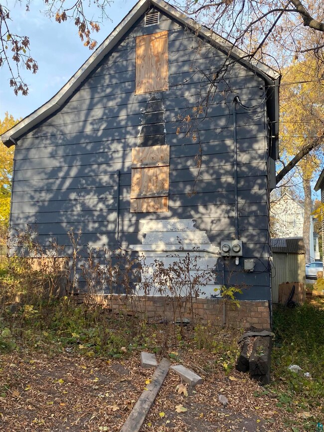 View of property exterior